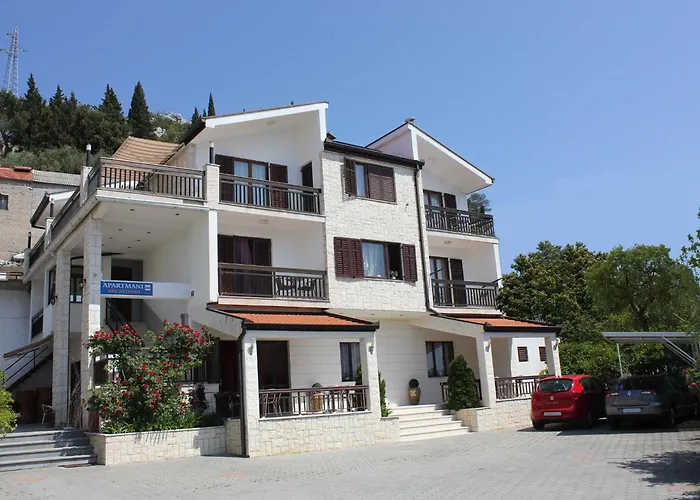 Apartament San Antonio-comfort One Bedroom With Balcony No 1